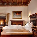 Schloss Hotel 4*