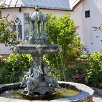 Schloss Hotel 4*