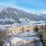 Schloss 4* Mittersill