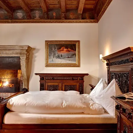 Schloss Hotel 4*
