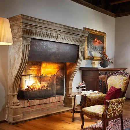 Schloss Otel 4*