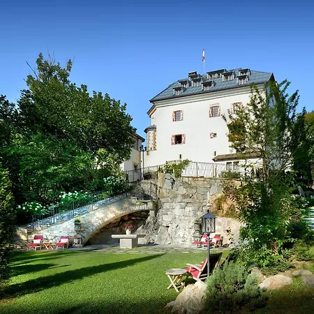 Schloss Hotel 4*