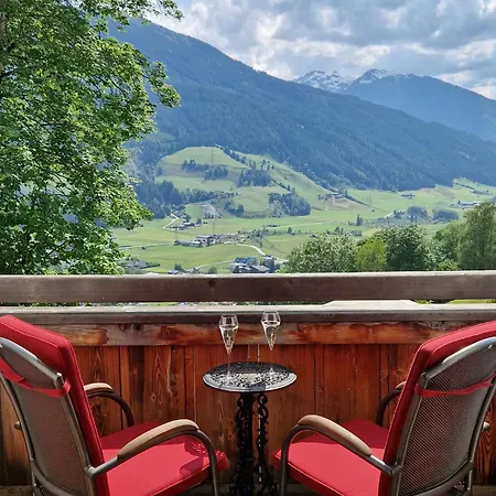 Hotel Schloss 4*