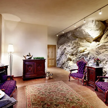 Otel Schloss