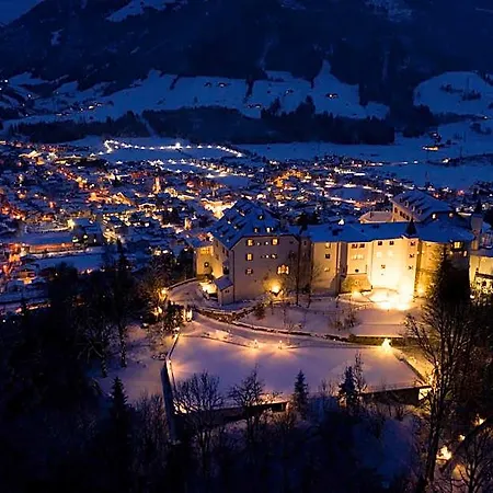Schloss Hotel 4*