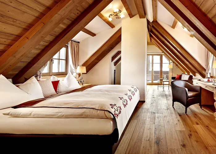 Schloss 4*